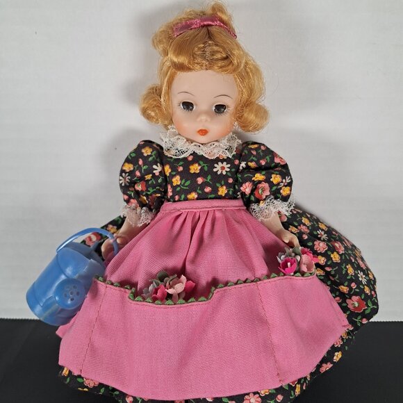 Madame Alexander Vintage 1984 "Mary Mary Quite Contrary" Doll - Picture 1 of 10